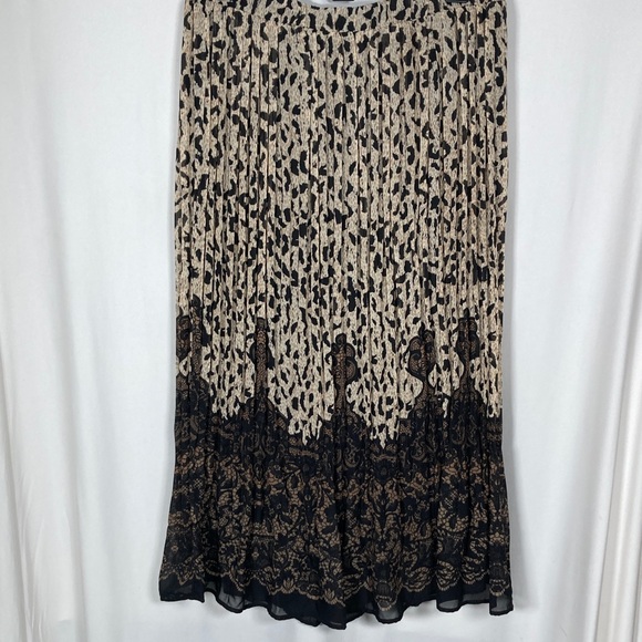 Christopher & Banks Animal Print Maxi Skirt Sheer Overlay with Lining Sz L - Picture 6 of 10